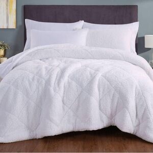 NWT Videri Home Full/Queen Cozy Faux Shearling Comforter White Bedding Set